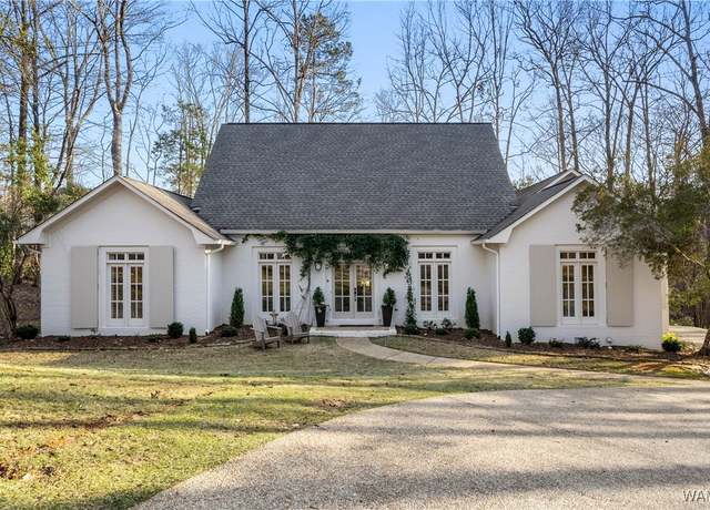 Property at 1315 Crown Pointe Blvd Blvd, Tuscaloosa, AL 35406, 4 beds, 3 baths