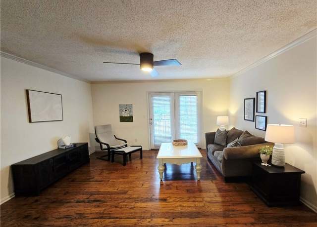 Property at 120 15th St E #113, Tuscaloosa, AL 35401, 2 beds, 2 baths