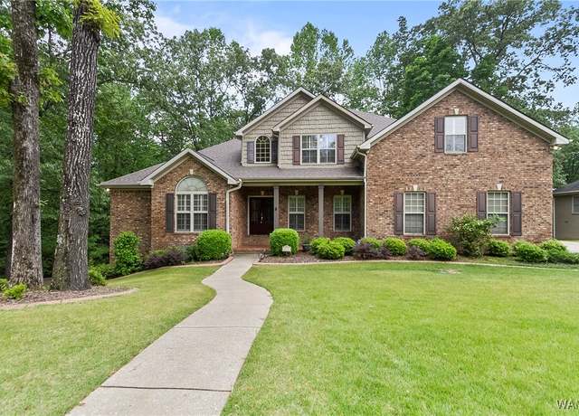 Property at 3939 Versailles Ln, Tuscaloosa, AL 35406, 5 beds, 4 baths