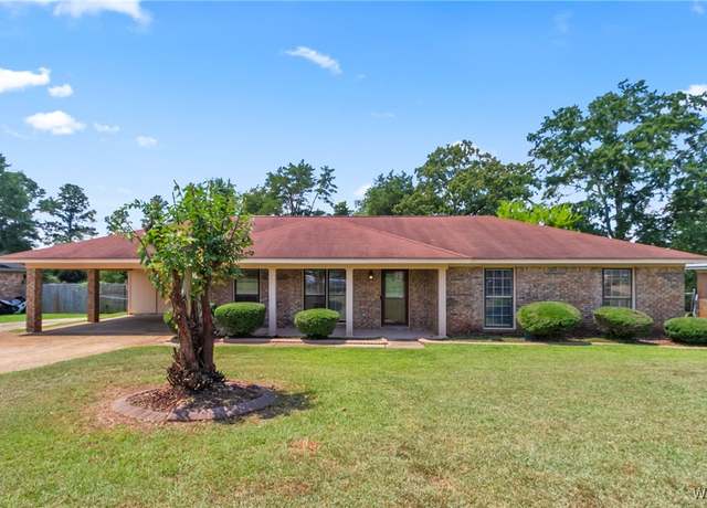 Property at 5716 20th Ave E, Tuscaloosa, AL 35405, 3 beds, 2 baths