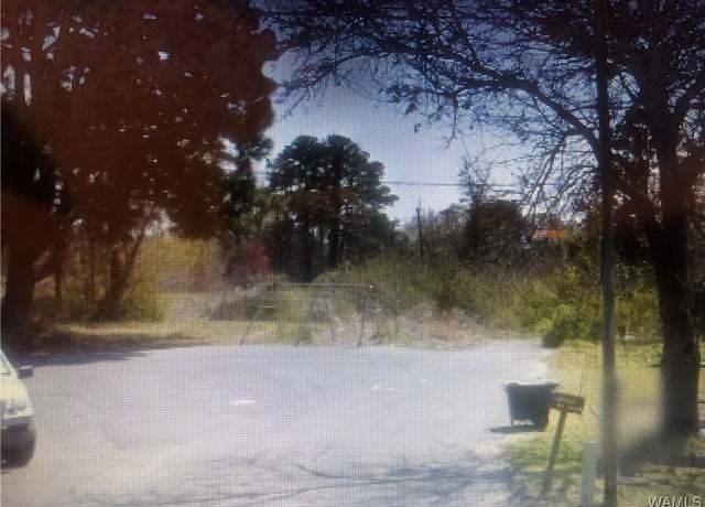 Property at 814 13th Ave Ave, Northport, AL 35476