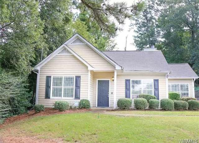 Property at 831 Columbiana Rd, Homewood, AL 35209, 3 beds, 2 baths
