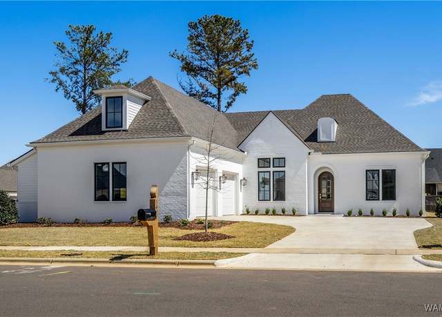 Property at 5809 Edgefield Ave, Tuscaloosa, AL 35406, 4 beds, 5.5 baths