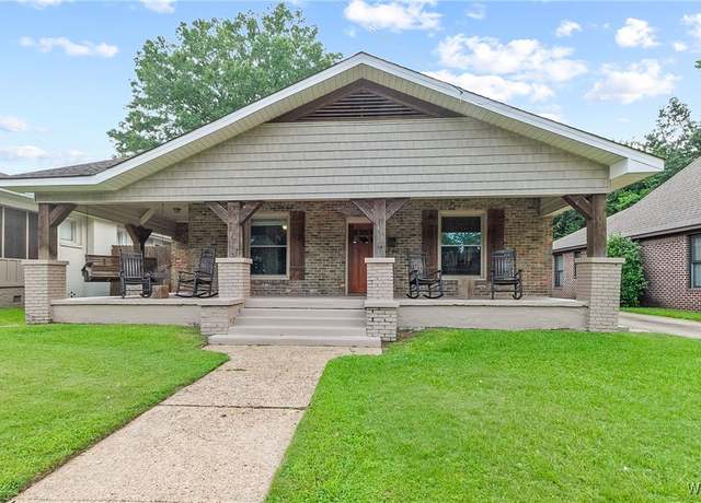 Property at 1424 Queen City Ave, Tuscaloosa, AL 35401, 3 beds, 2 baths