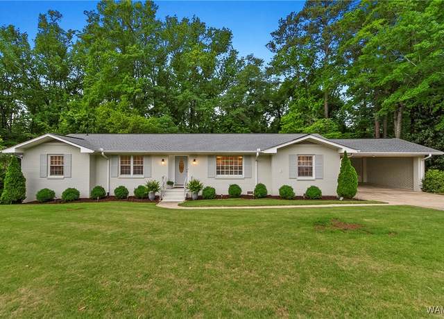 Property at 3604 Blackberry Ln, Northport, AL 35473, 4 beds, 4 baths