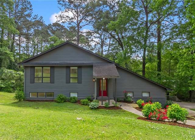 Property at 5205 Dove Creek Ave, Northport, AL 35473, 3 beds, 2.5 baths