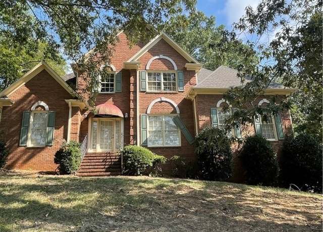 Property at 1521 Cypress Cove Cir, Hoover, AL 35244, 4 beds, 3.5 baths