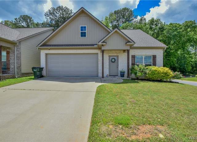 Property at 5205 University Gardens Dr Dr, Cottondale, AL 35453, 3 beds, 2.5 baths