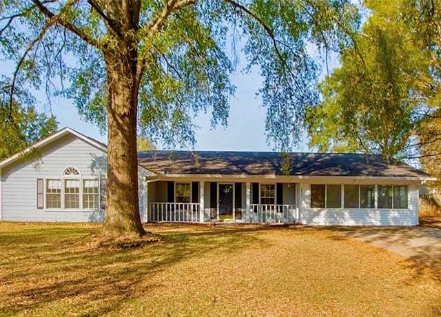 Property at 6400 Plantation Ct, Tuscaloosa, AL 35405, 3 beds, 2 baths