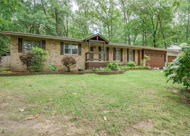 Property at 5104 Northwood Lake Dr Dr W, Northport, AL 35473, 3 beds, 3 baths