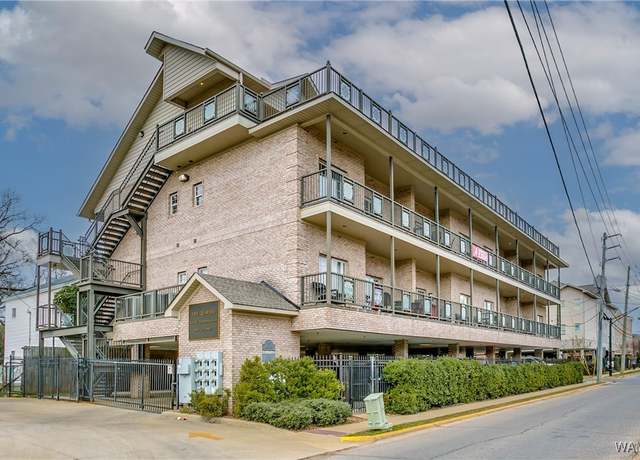 Property at 1401 6th St Unit 1C, Tuscaloosa, AL 35401, 2 beds, 2 baths