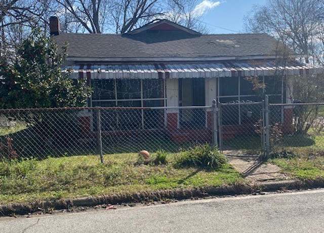 Property at 713 15th Ave, Northport, AL 35476, 4 beds, 1 bath