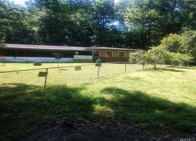 Property at 315 Wilson Ave, Florence, AL 35630, 3 beds, 2 baths
