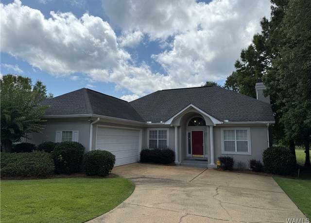 Property at 6106 Championship Dr, Tuscaloosa, AL 35405, 3 beds, 2 baths