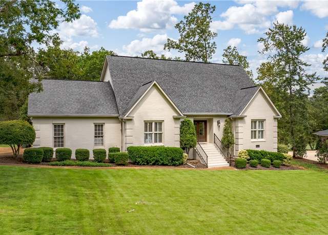 Property at 8337 Enterprise Ave NE, Tuscaloosa, AL 35406, 4 beds, 3.5 baths