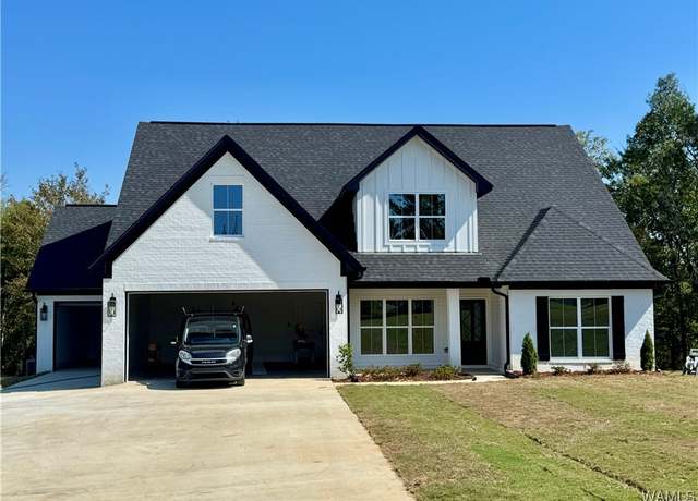 Property at 11837 Meadowview Dr, Northport, AL 35475, 4 beds, 3 baths