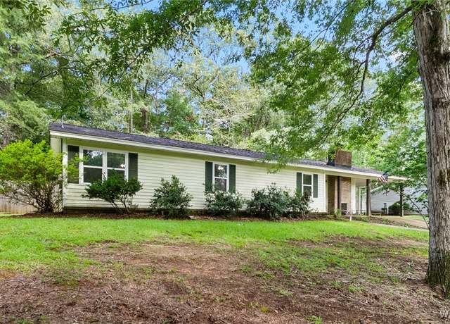Property at 13941 Smokey Hollow Rd, Northport, AL 35475, 4 beds, 2 baths