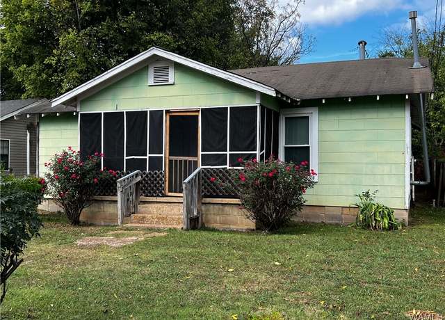Property at 3018 20th St, Tuscaloosa, AL 35401, 2 beds, 1 bath
