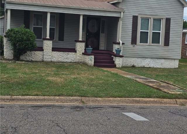 Property at 2708 20th St, Tuscaloosa, AL 35401, 4 beds, 2 baths