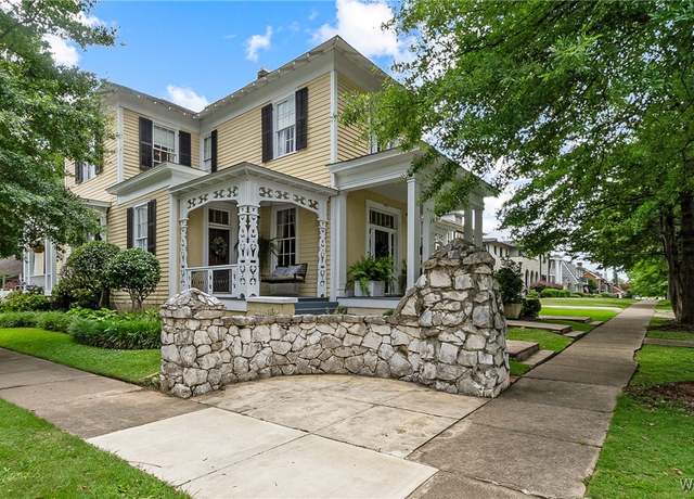 Property at 1601 Alaca Pl, Tuscaloosa, AL 35401, 5 beds, 3 baths