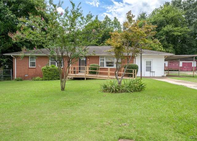 Property at 4207 Highpoint Drive Dr, Tuscaloosa, AL 35404, 3 beds, 1.5 baths