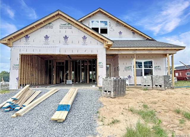 Property at 13754 Black Oak Dr, Northport, AL 35475, 3 beds, 2.5 baths