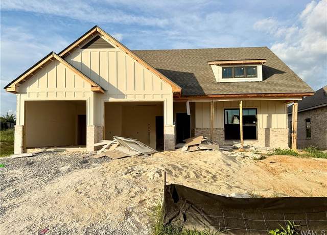 Property at 13767 Black Oak Dr, Northport, AL 35475, 4 beds, 3 baths
