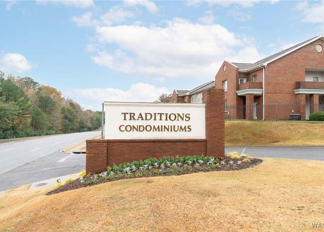 Property at 3218 Veterans Memorial Pkwy #1303, Tuscaloosa, AL 35404, 2 beds, 2 baths