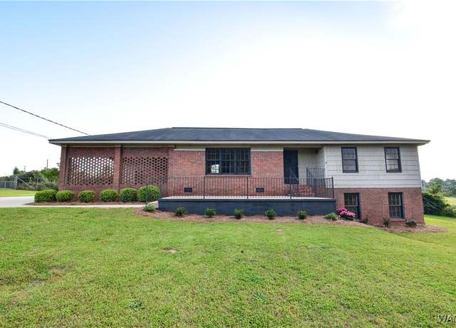 Property at 29 El Dorado East, Tuscaloosa, AL 35405, 4 beds, 2 baths