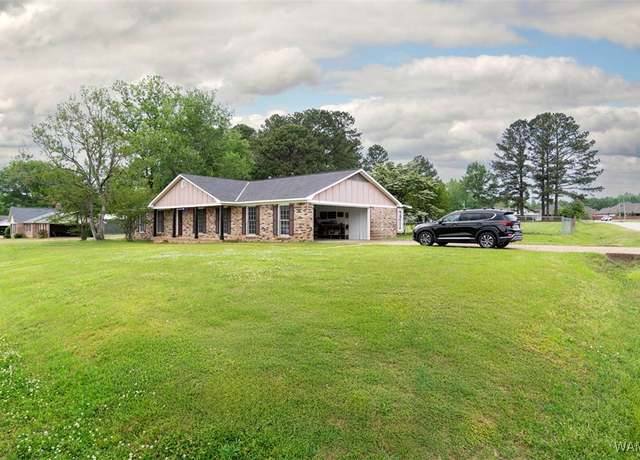 Property at 2996 Meadow St, Northport, AL 35475, 3 beds, 2 baths