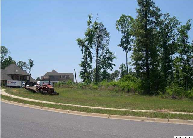 Property at 1700 Lake Haven Cir #25, Tuscaloosa, AL 35406