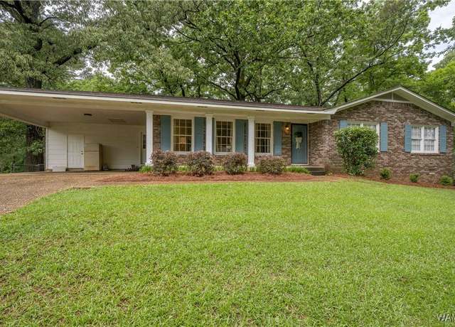 Property at 4900 Leland Dr, Northport, AL 35473, 3 beds, 2 baths