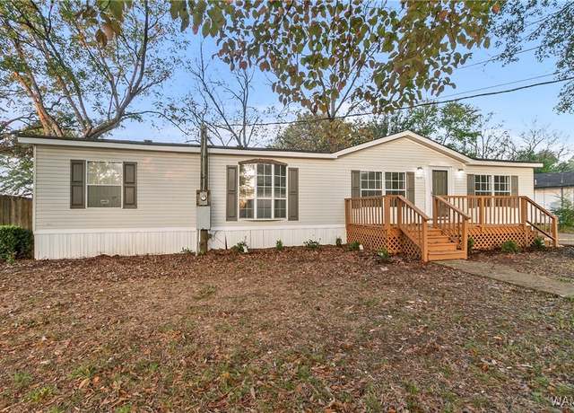Property at 1820 66th Ave E, Cottondale, AL 35453, 3 beds, 2 baths