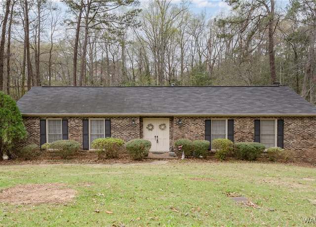 Property at 4800 Emerald Bay Dr, Northport, AL 35473, 3 beds, 3 baths
