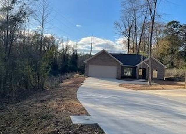 Property at 1935 Hargrove Rd E, Tuscaloosa, AL 35405, 3 beds, 2 baths