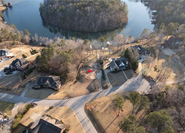 Property at 13973 Stone Harbour Dr, Northport, AL 35475
