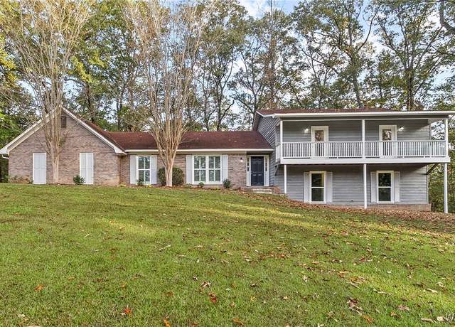 Property at 5606 Chestnut St, Tuscaloosa, AL 35405, 5 beds, 4 baths