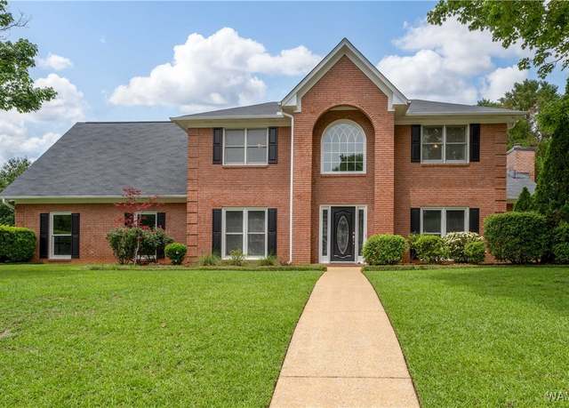 Property at 1400 Greymont Ln, Tuscaloosa, AL 35406, 4 beds, 2.5 baths