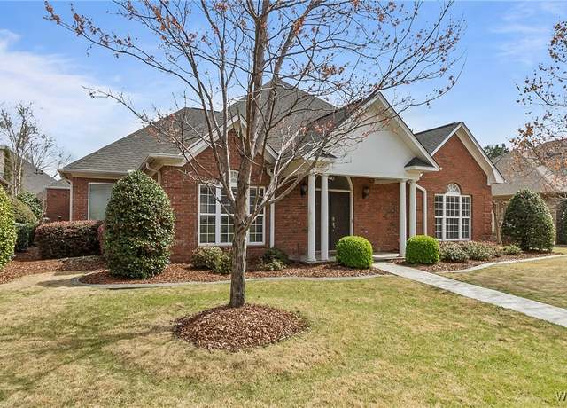 Property at 1627 Williamsburg Ln, Tuscaloosa, AL 35406, 3 beds, 2.5 baths