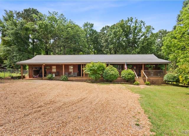 Property at 133 Castlewood Dr, Greensboro, AL 36744, 3 beds, 3 baths