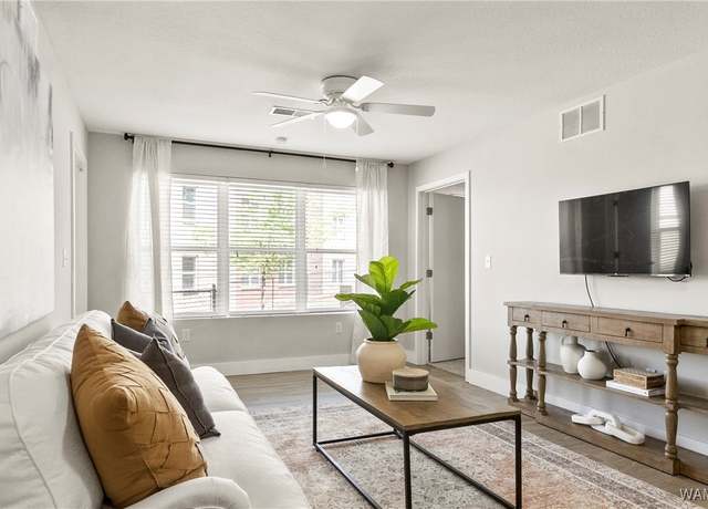 Property at 680 6th Ave NE #5416, Tuscaloosa, AL 35404, 3 beds, 3 baths