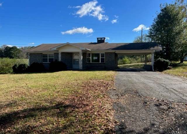 Property at 398 County Rd 60, Winfield, AL 35594, 2 beds, 1 bath