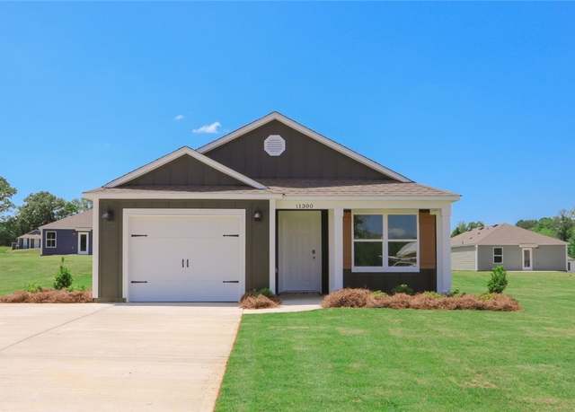 Property at 11300 Tulip Trce, Tuscaloosa, AL 35405, 4 beds, 2 baths