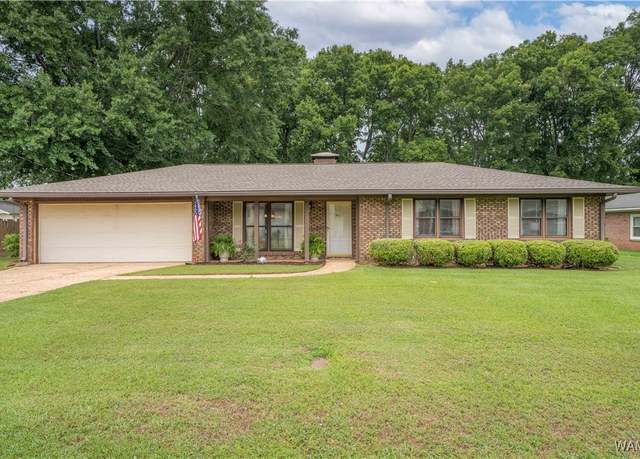 Property at 850 Walnut Dr, Tuscaloosa, AL 35405, 3 beds, 2 baths