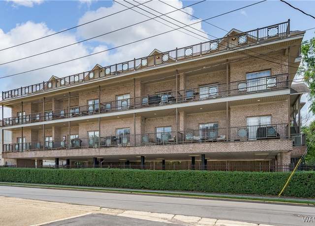 Property at 1401 6th St Unit 2B, Tuscaloosa, AL 35401, 3 beds, 2.5 baths