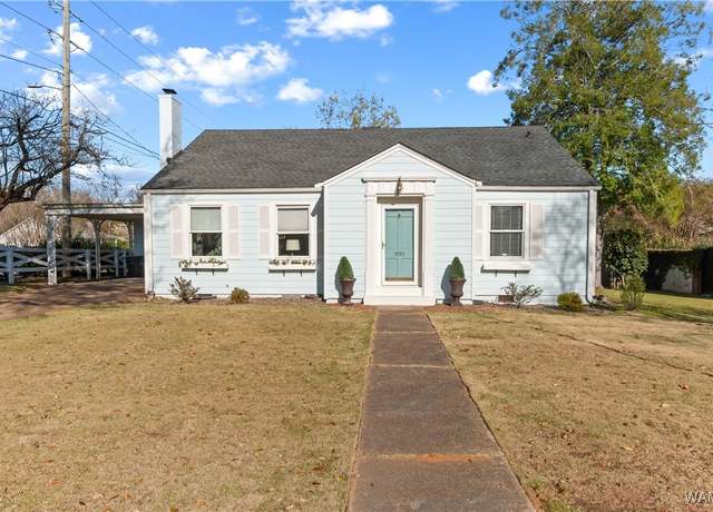 Property at 2011 Glendale Gdns, Tuscaloosa, AL 35401, 3 beds, 2 baths