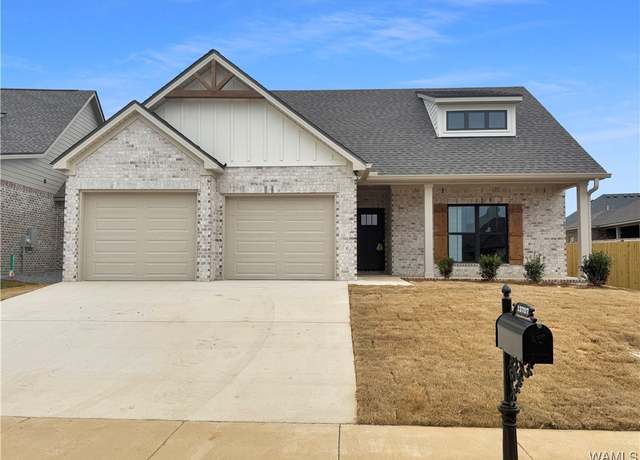 Property at 13707 Black Oak Dr, Northport, AL 35475, 4 beds, 3 baths