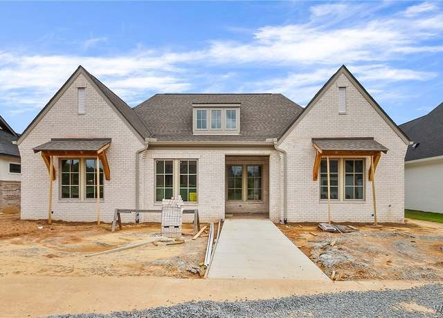 Property at 6343 Rosemeade St, Tuscaloosa, AL 35406, 4 beds, 4 baths