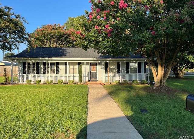 Property at 10241 Meadowood Drive Dr, Tuscaloosa, AL 35405, 3 beds, 2 baths