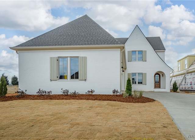 Property at 6270 Rosemeade St, Tuscaloosa, AL 35406, 5 beds, 5.5 baths